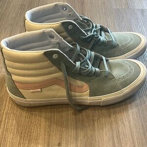 Vans High-Top Sneakers in Green and Pink